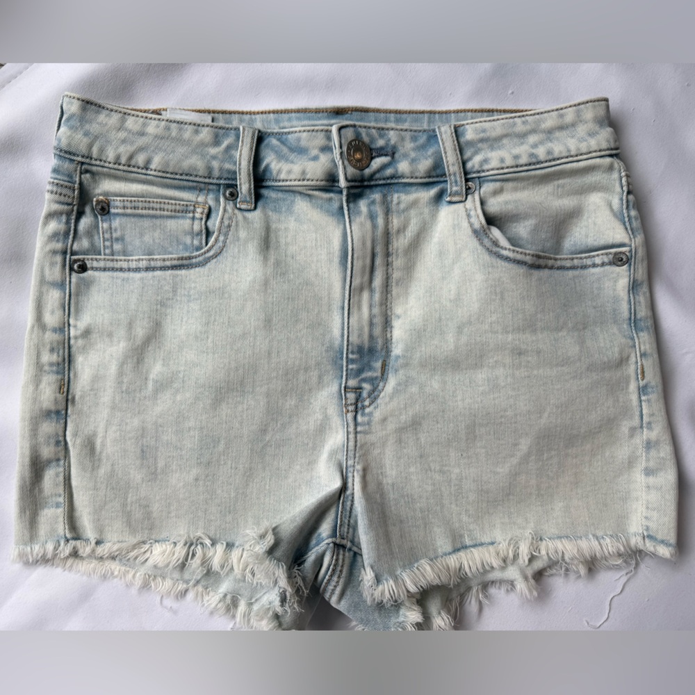 AE Outfitters Light Wash Distressed Denim Shorts Size 10 Super High Rise